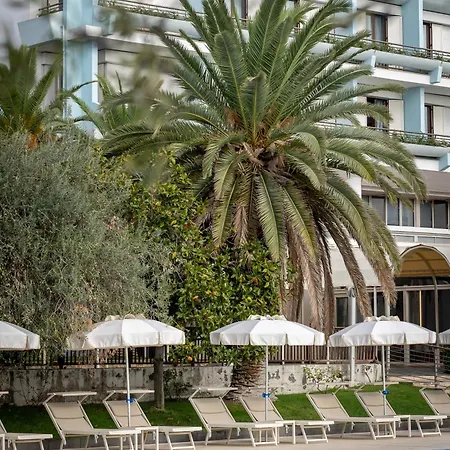 Semesteranläggning (resort) Naxos Sicilia 4*